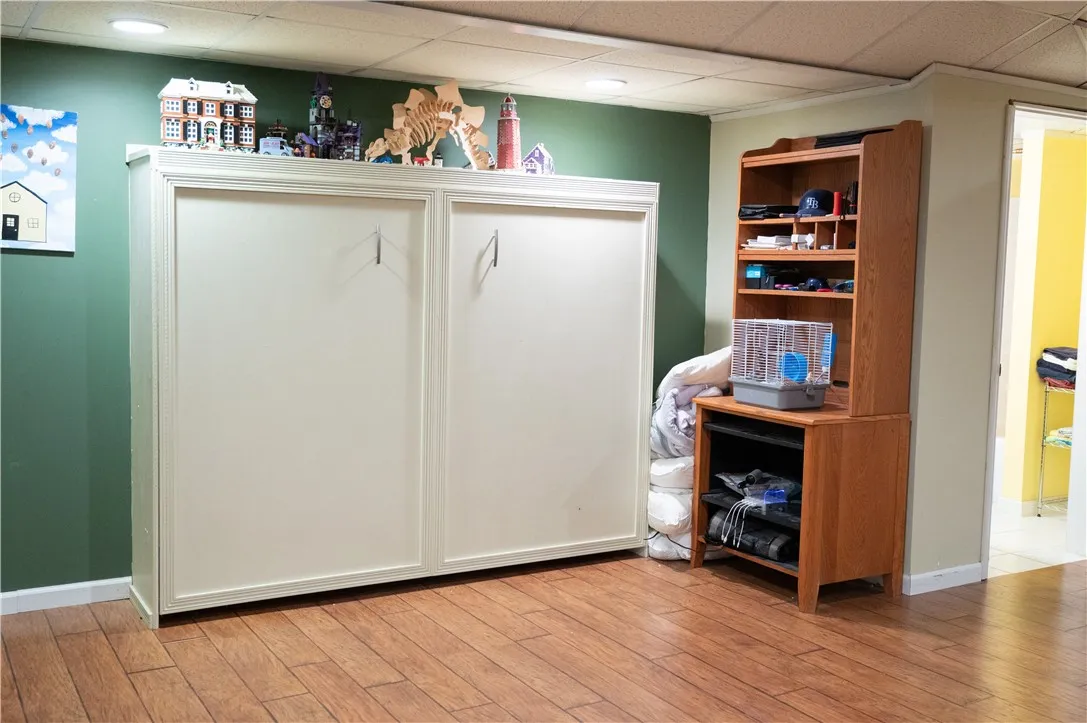 Built in murphy bed stays!