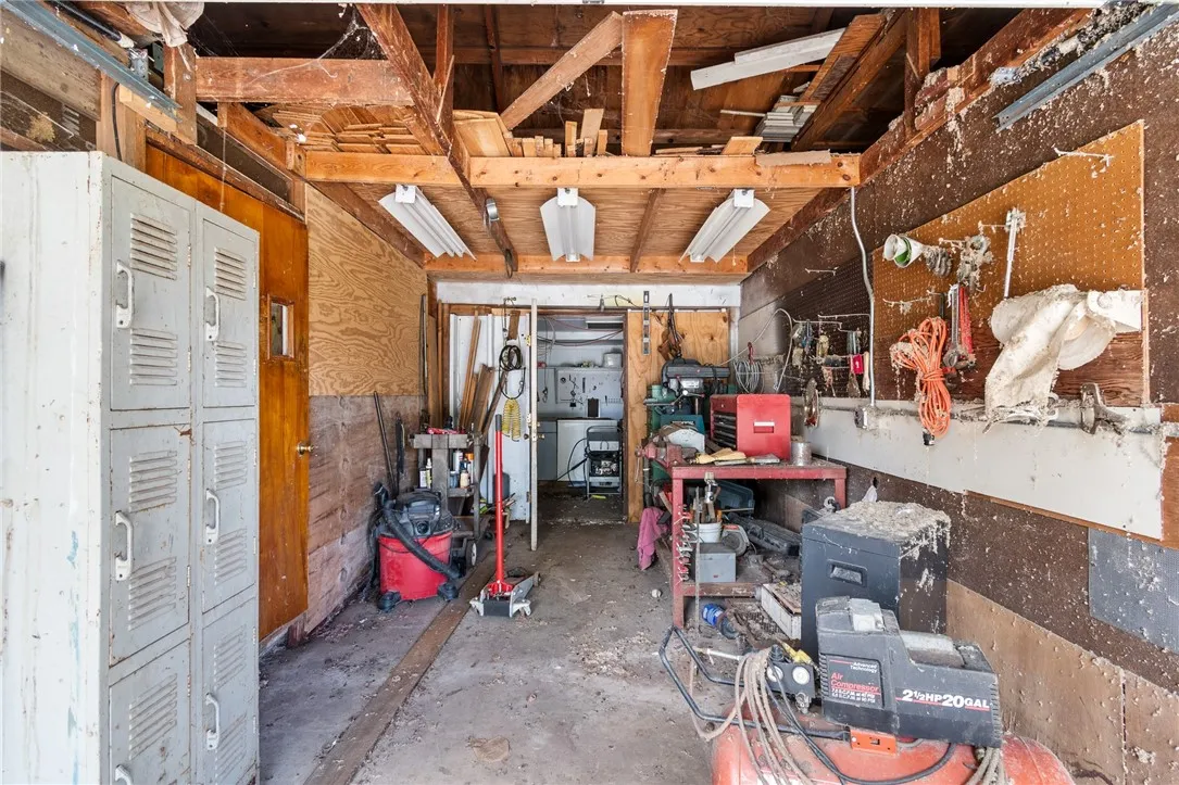 Another view of the THREE BAY BARN shop area