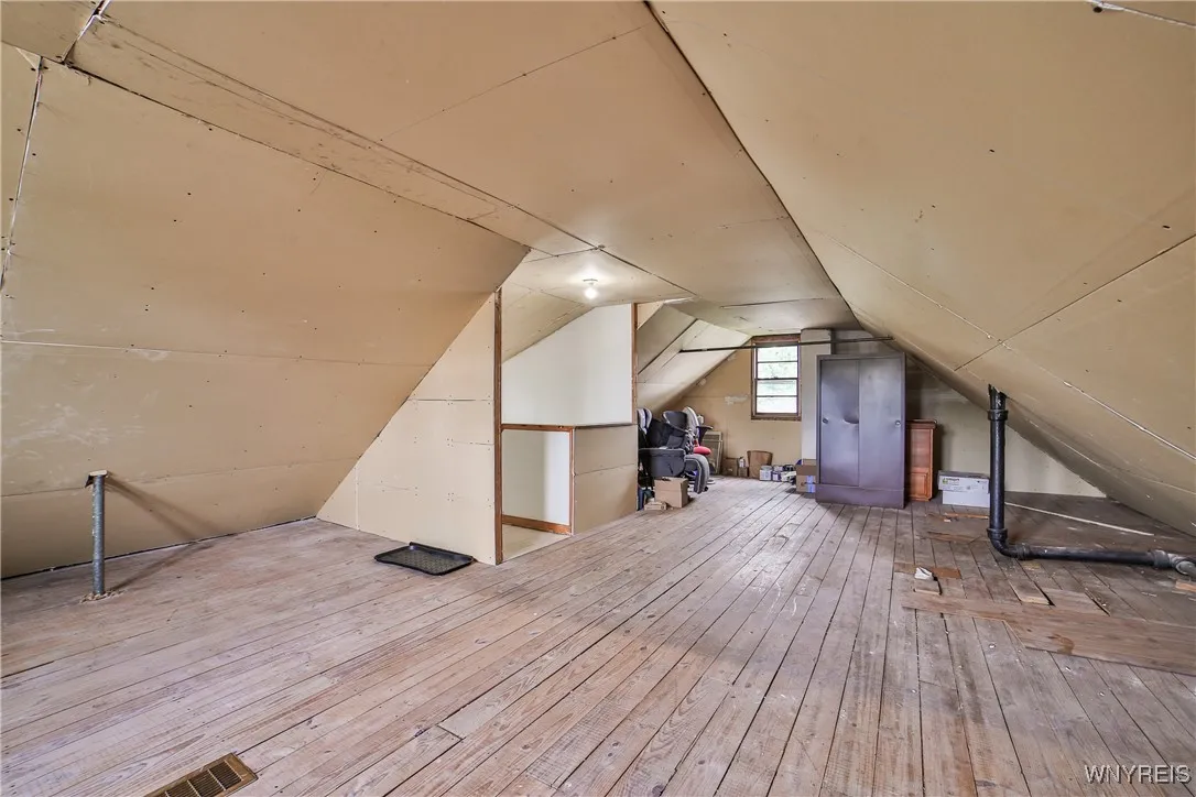 155 Whitehall Avenue, Buffalo, New York 14220, Buffalo, New York 14220, 2 Bedrooms Bedrooms, 6 Rooms Rooms,1 BathroomBathrooms,Residential,Closed,155 Whitehall Avenue, Buffalo, New York 14220,B1610533