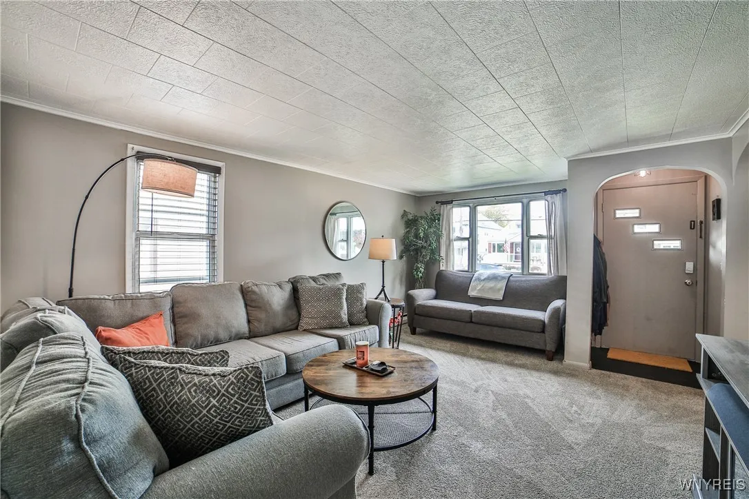 155 Whitehall Avenue, Buffalo, New York 14220, Buffalo, New York 14220, 2 Bedrooms Bedrooms, 6 Rooms Rooms,1 BathroomBathrooms,Residential,Closed,155 Whitehall Avenue, Buffalo, New York 14220,B1610533