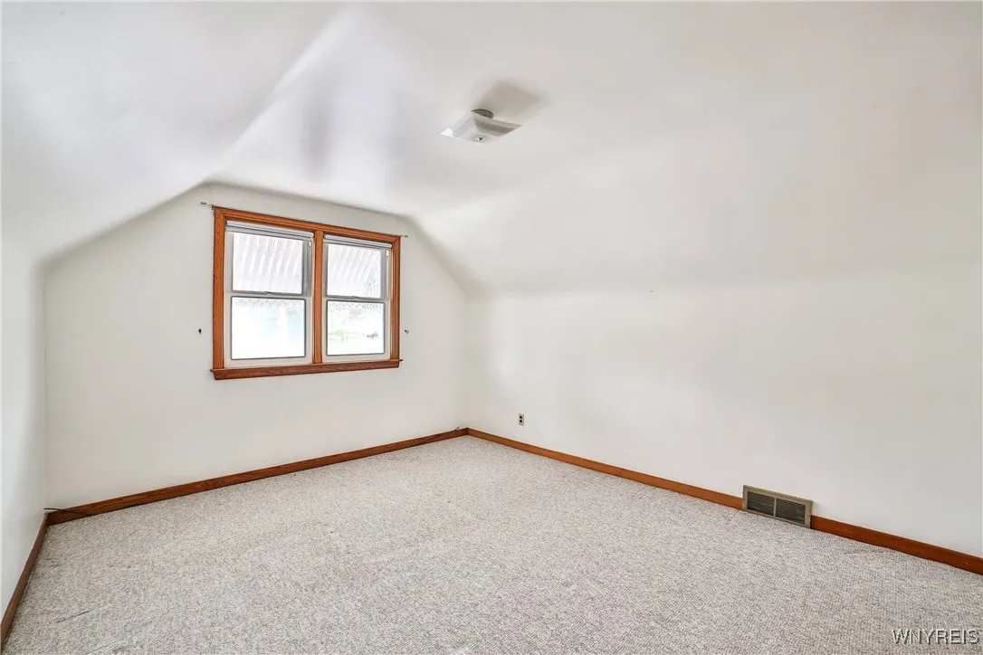 77 Tamarack Street, Buffalo, New York 14220, Buffalo, New York 14220, 3 Bedrooms Bedrooms, 6 Rooms Rooms,1 BathroomBathrooms,Residential,Closed,77 Tamarack Street, Buffalo, New York 14220,B1609818
