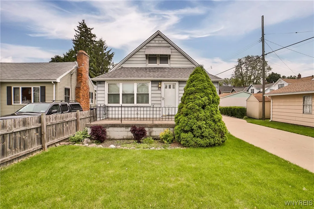77 Tamarack Street, Buffalo, New York 14220, Buffalo, New York 14220, 3 Bedrooms Bedrooms, 6 Rooms Rooms,1 BathroomBathrooms,Residential,Closed,77 Tamarack Street, Buffalo, New York 14220,B1609818