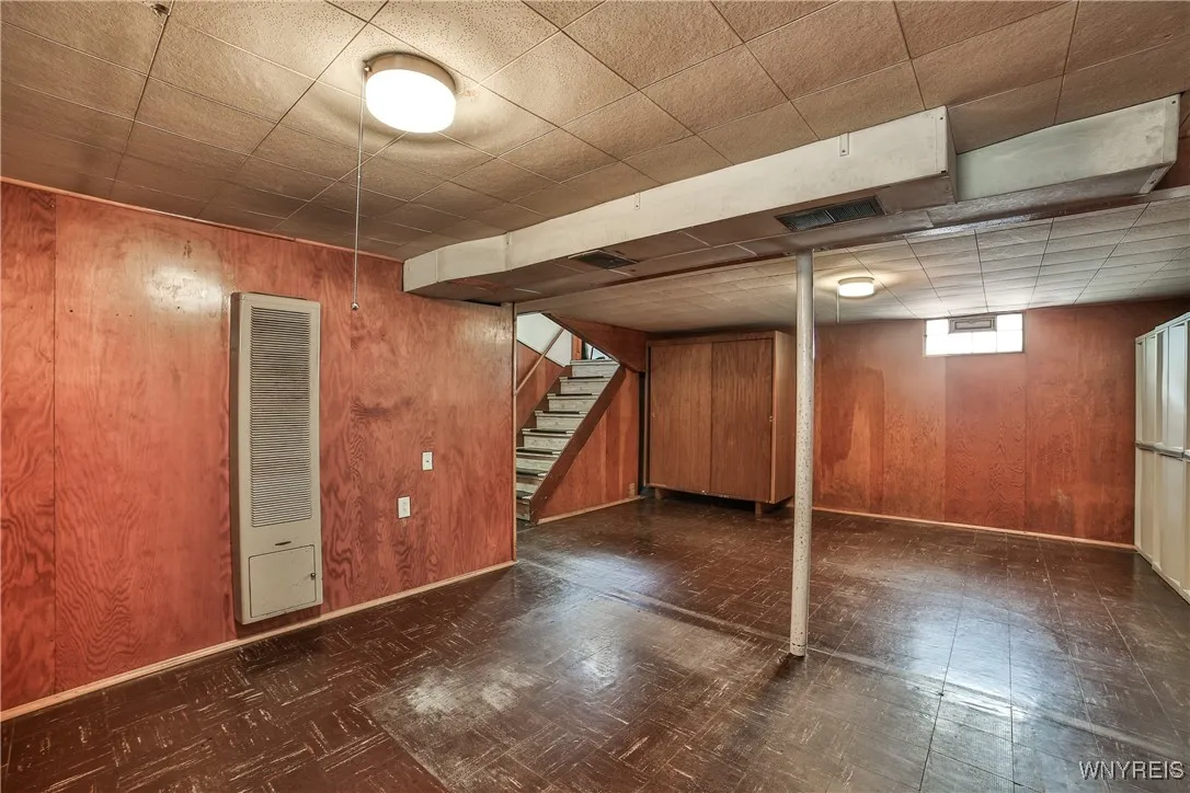 77 Tamarack Street, Buffalo, New York 14220, Buffalo, New York 14220, 3 Bedrooms Bedrooms, 6 Rooms Rooms,1 BathroomBathrooms,Residential,Closed,77 Tamarack Street, Buffalo, New York 14220,B1609818