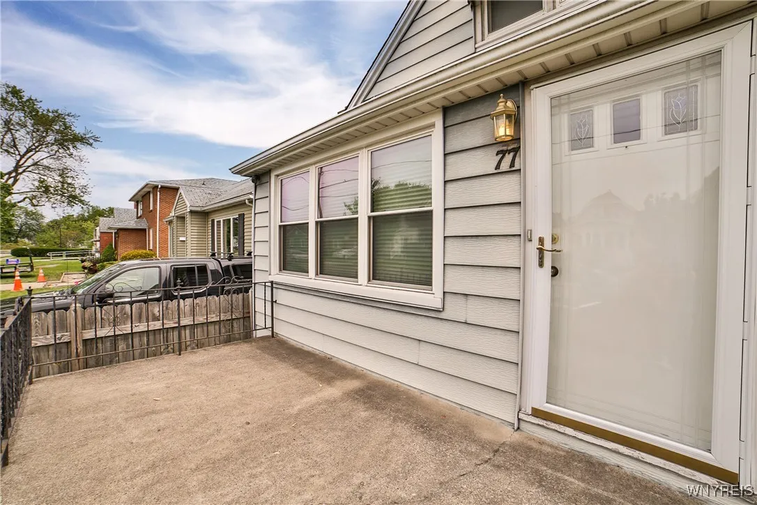 77 Tamarack Street, Buffalo, New York 14220, Buffalo, New York 14220, 3 Bedrooms Bedrooms, 6 Rooms Rooms,1 BathroomBathrooms,Residential,Closed,77 Tamarack Street, Buffalo, New York 14220,B1609818