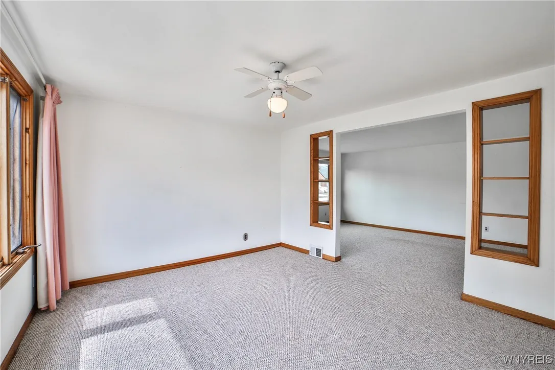77 Tamarack Street, Buffalo, New York 14220, Buffalo, New York 14220, 3 Bedrooms Bedrooms, 6 Rooms Rooms,1 BathroomBathrooms,Residential,Closed,77 Tamarack Street, Buffalo, New York 14220,B1609818