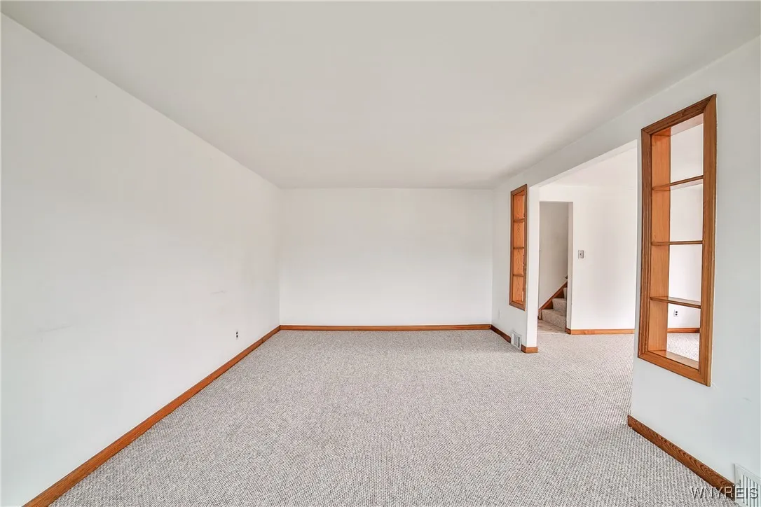 77 Tamarack Street, Buffalo, New York 14220, Buffalo, New York 14220, 3 Bedrooms Bedrooms, 6 Rooms Rooms,1 BathroomBathrooms,Residential,Closed,77 Tamarack Street, Buffalo, New York 14220,B1609818