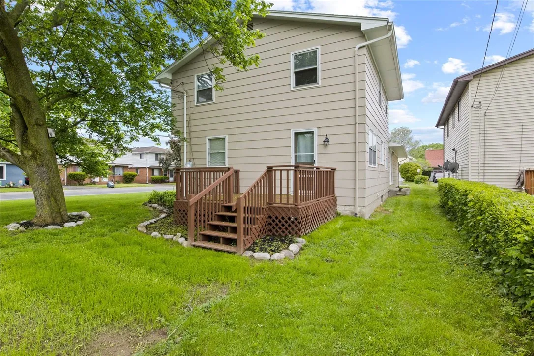 10 De Paul Drive, East Rochester, New York 14445, East Rochester, New York 14445, 3 Bedrooms Bedrooms, 7 Rooms Rooms,1 BathroomBathrooms,Residential,Closed,10 De Paul Drive, East Rochester, New York 14445,R1608143