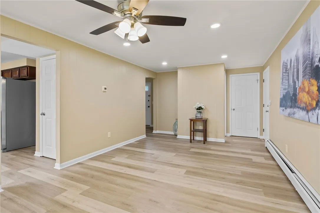 10 De Paul Drive, East Rochester, New York 14445, East Rochester, New York 14445, 3 Bedrooms Bedrooms, 7 Rooms Rooms,1 BathroomBathrooms,Residential,Closed,10 De Paul Drive, East Rochester, New York 14445,R1608143