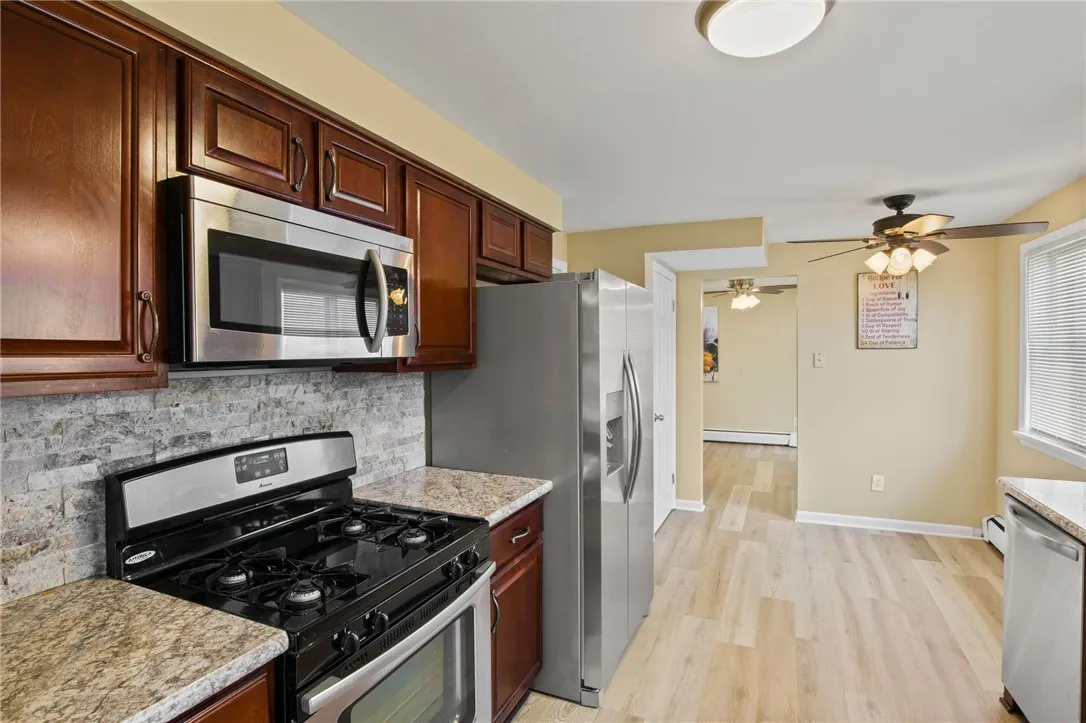 10 De Paul Drive, East Rochester, New York 14445, East Rochester, New York 14445, 3 Bedrooms Bedrooms, 7 Rooms Rooms,1 BathroomBathrooms,Residential,Closed,10 De Paul Drive, East Rochester, New York 14445,R1608143