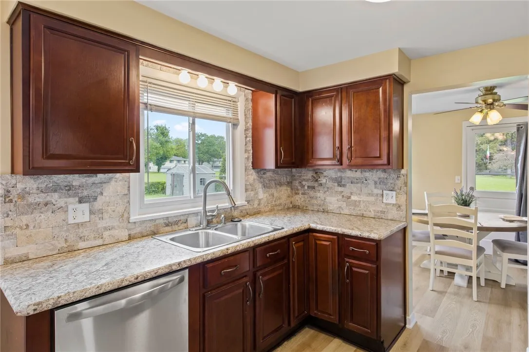 10 De Paul Drive, East Rochester, New York 14445, East Rochester, New York 14445, 3 Bedrooms Bedrooms, 7 Rooms Rooms,1 BathroomBathrooms,Residential,Closed,10 De Paul Drive, East Rochester, New York 14445,R1608143