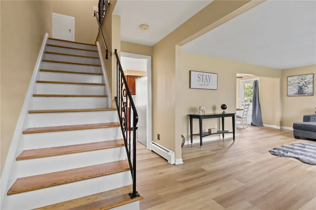 10 De Paul Drive, East Rochester, New York 14445, East Rochester, New York 14445, 3 Bedrooms Bedrooms, 7 Rooms Rooms,1 BathroomBathrooms,Residential,Closed,10 De Paul Drive, East Rochester, New York 14445,R1608143