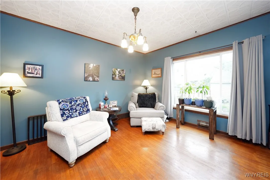 141 Baynes Street, Buffalo, New York 14213, Buffalo, New York 14213, 4 Bedrooms Bedrooms, 11 Rooms Rooms,1 BathroomBathrooms,Residential,Closed,141 Baynes Street, Buffalo, New York 14213,B1608945