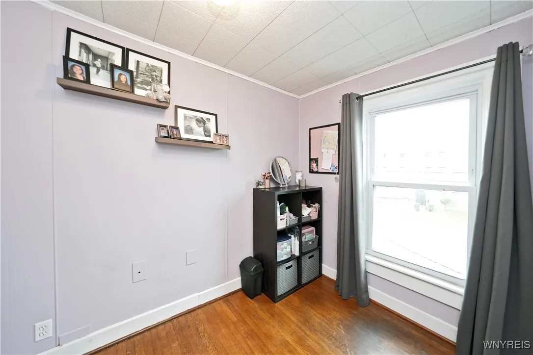 141 Baynes Street, Buffalo, New York 14213, Buffalo, New York 14213, 4 Bedrooms Bedrooms, 11 Rooms Rooms,1 BathroomBathrooms,Residential,Closed,141 Baynes Street, Buffalo, New York 14213,B1608945