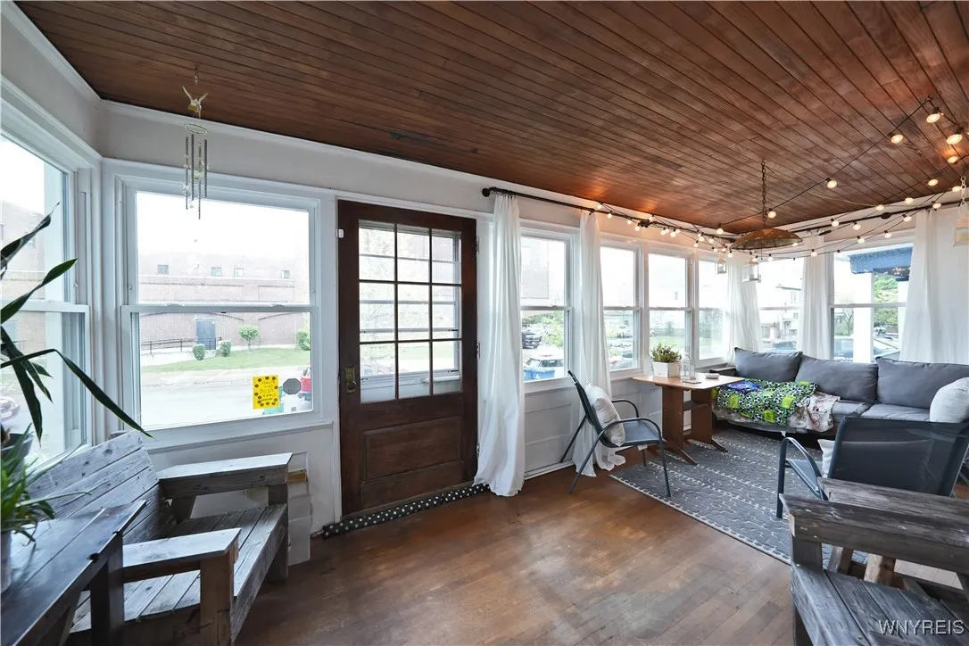 141 Baynes Street, Buffalo, New York 14213, Buffalo, New York 14213, 4 Bedrooms Bedrooms, 11 Rooms Rooms,1 BathroomBathrooms,Residential,Closed,141 Baynes Street, Buffalo, New York 14213,B1608945