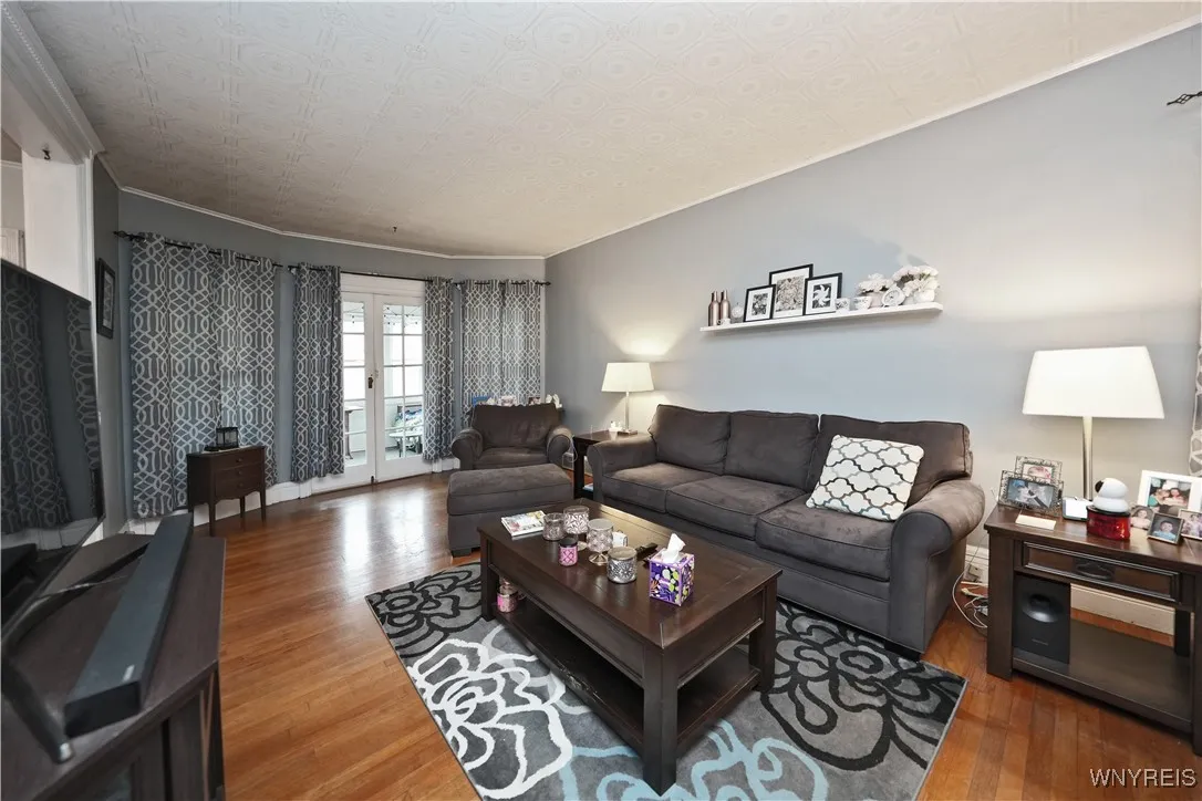 141 Baynes Street, Buffalo, New York 14213, Buffalo, New York 14213, 4 Bedrooms Bedrooms, 11 Rooms Rooms,1 BathroomBathrooms,Residential,Closed,141 Baynes Street, Buffalo, New York 14213,B1608945