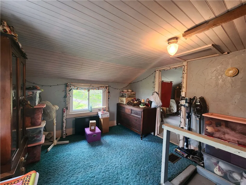2nd Floor Living Area