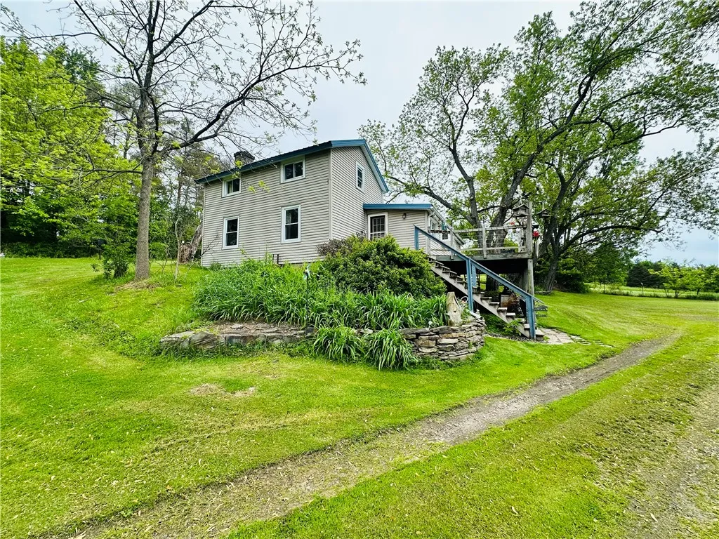 100 Demunn Road, Catlin, New York 14812, Catlin, New York 14812, 3 Bedrooms Bedrooms, 8 Rooms Rooms,1 BathroomBathrooms,Residential,Closed,100 Demunn Road, Catlin, New York 14812,0,R1610429