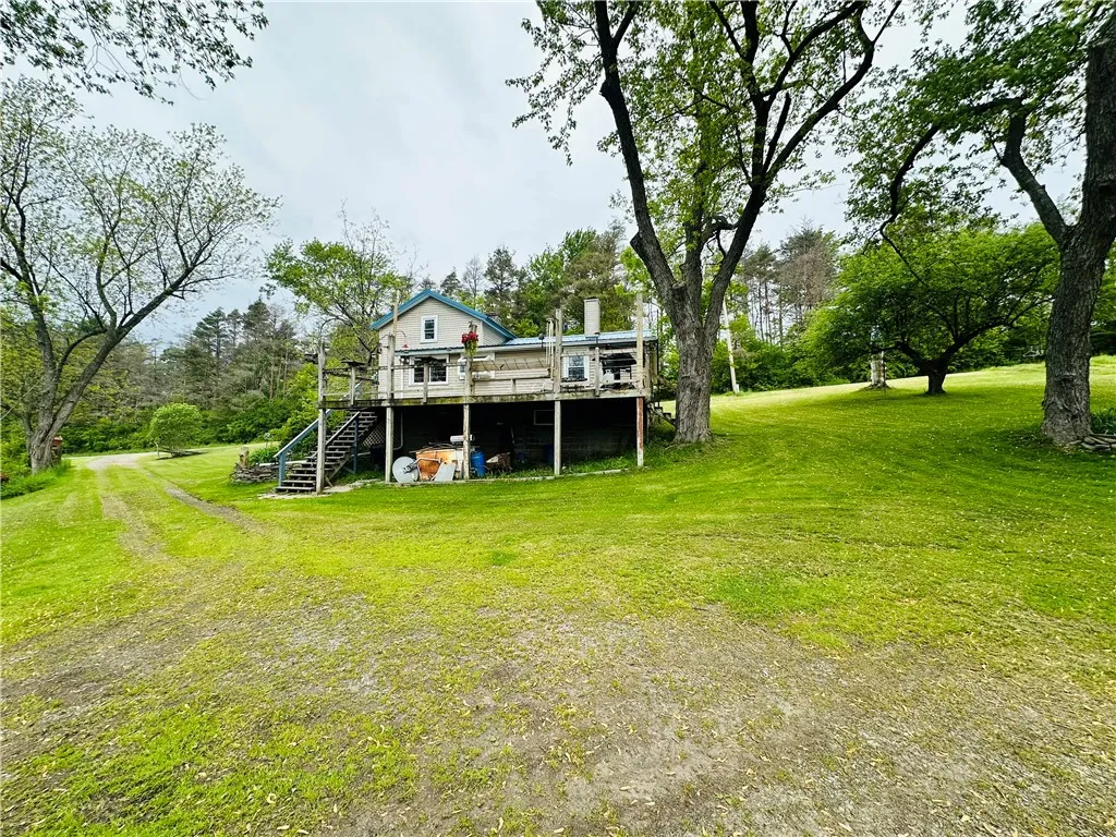 100 Demunn Road, Catlin, New York 14812, Catlin, New York 14812, 3 Bedrooms Bedrooms, 8 Rooms Rooms,1 BathroomBathrooms,Residential,Closed,100 Demunn Road, Catlin, New York 14812,0,R1610429