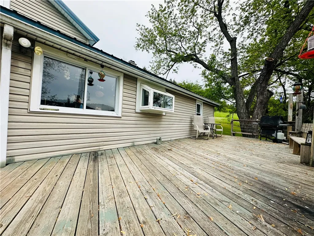 100 Demunn Road, Catlin, New York 14812, Catlin, New York 14812, 3 Bedrooms Bedrooms, 8 Rooms Rooms,1 BathroomBathrooms,Residential,Closed,100 Demunn Road, Catlin, New York 14812,0,R1610429