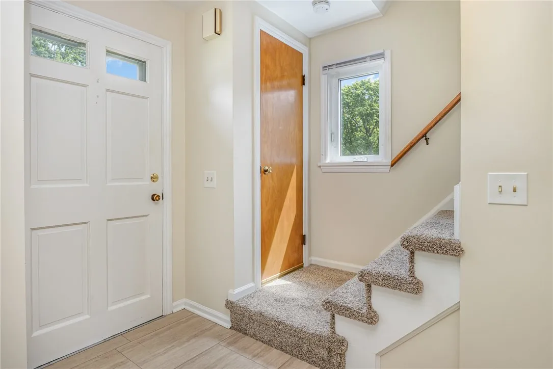 Front Hall Entry