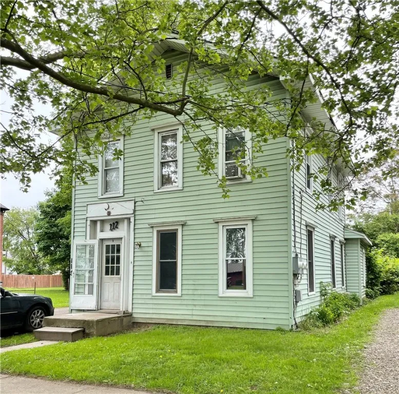 112 East Chemung Place, Elmira-city, New York 1490, Elmira City, New York 14904, 4 Bedrooms Bedrooms, ,2 BathroomsBathrooms,Residential,Closed,112 East Chemung Place, Elmira-city, New York 1490,0,R1610400