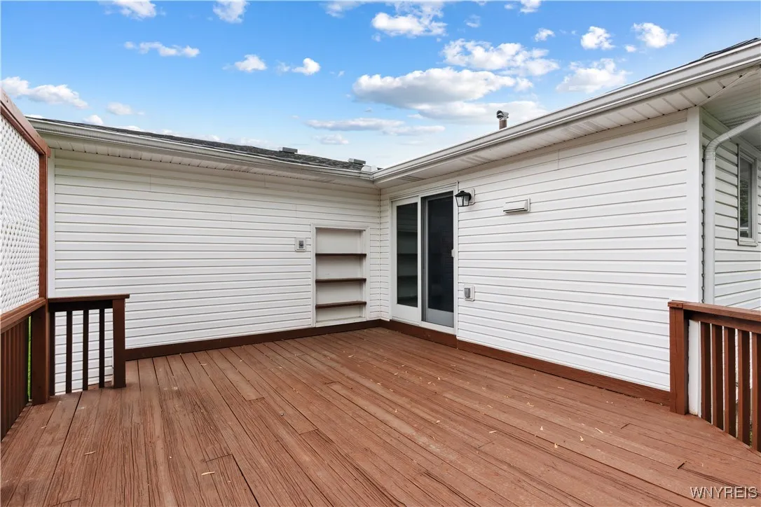 75 Greenmeadow Drive, West Seneca, New York 14224, West Seneca, New York 14224, 3 Bedrooms Bedrooms, 5 Rooms Rooms,1 BathroomBathrooms,Residential,Closed,75 Greenmeadow Drive, West Seneca, New York 14224,B1610616