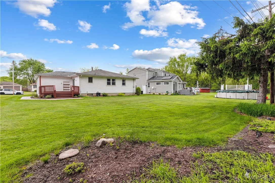 75 Greenmeadow Drive, West Seneca, New York 14224, West Seneca, New York 14224, 3 Bedrooms Bedrooms, 5 Rooms Rooms,1 BathroomBathrooms,Residential,Closed,75 Greenmeadow Drive, West Seneca, New York 14224,B1610616