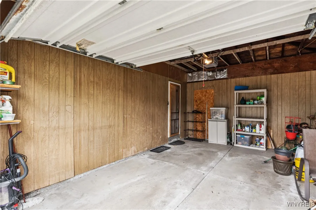 75 Greenmeadow Drive, West Seneca, New York 14224, West Seneca, New York 14224, 3 Bedrooms Bedrooms, 5 Rooms Rooms,1 BathroomBathrooms,Residential,Closed,75 Greenmeadow Drive, West Seneca, New York 14224,B1610616