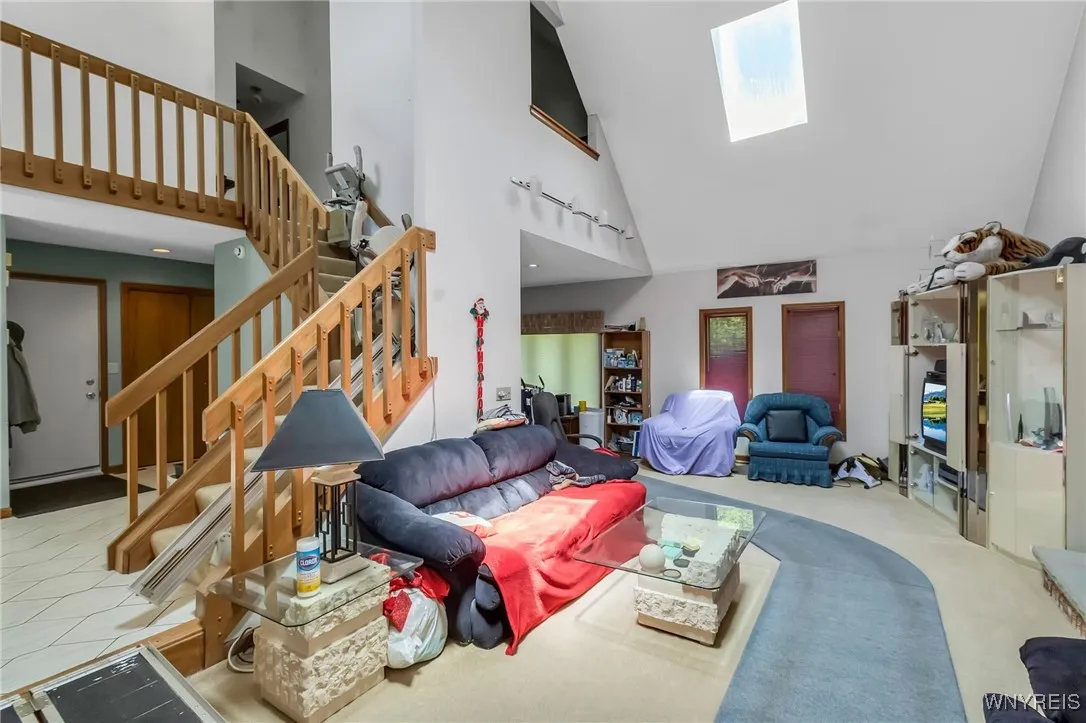 113 Meadow Spring Lane, Amherst, New York 14051, Amherst, New York 14051, 3 Bedrooms Bedrooms, 11 Rooms Rooms,2 BathroomsBathrooms,Residential,Closed,113 Meadow Spring Lane, Amherst, New York 14051,0,B1610092