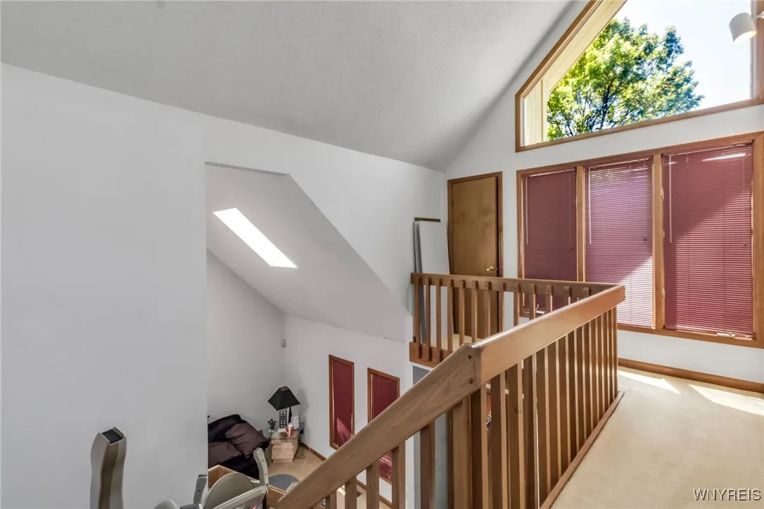 113 Meadow Spring Lane, Amherst, New York 14051, Amherst, New York 14051, 3 Bedrooms Bedrooms, 11 Rooms Rooms,2 BathroomsBathrooms,Residential,Closed,113 Meadow Spring Lane, Amherst, New York 14051,0,B1610092