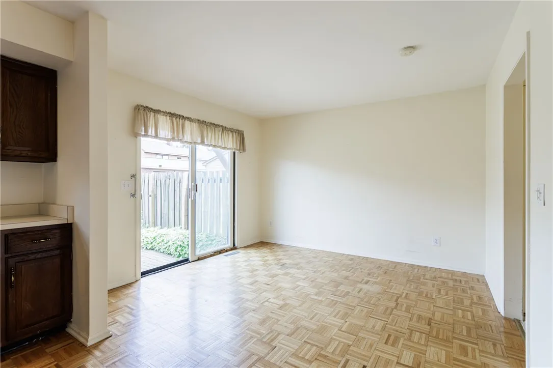 24 Georgetown Lane, Perinton, New York 14450, Perinton, New York 14450, 3 Bedrooms Bedrooms, 6 Rooms Rooms,2 BathroomsBathrooms,Residential,Closed,24 Georgetown Lane, Perinton, New York 14450,R1609838