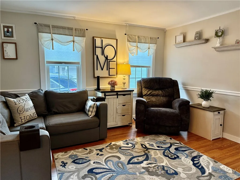 63 Wood Street, Canandaigua-city, New York 14424, Canandaigua City, New York 14424, 3 Bedrooms Bedrooms, 6 Rooms Rooms,2 BathroomsBathrooms,Residential,Closed,63 Wood Street, Canandaigua-city, New York 14424,R1608478