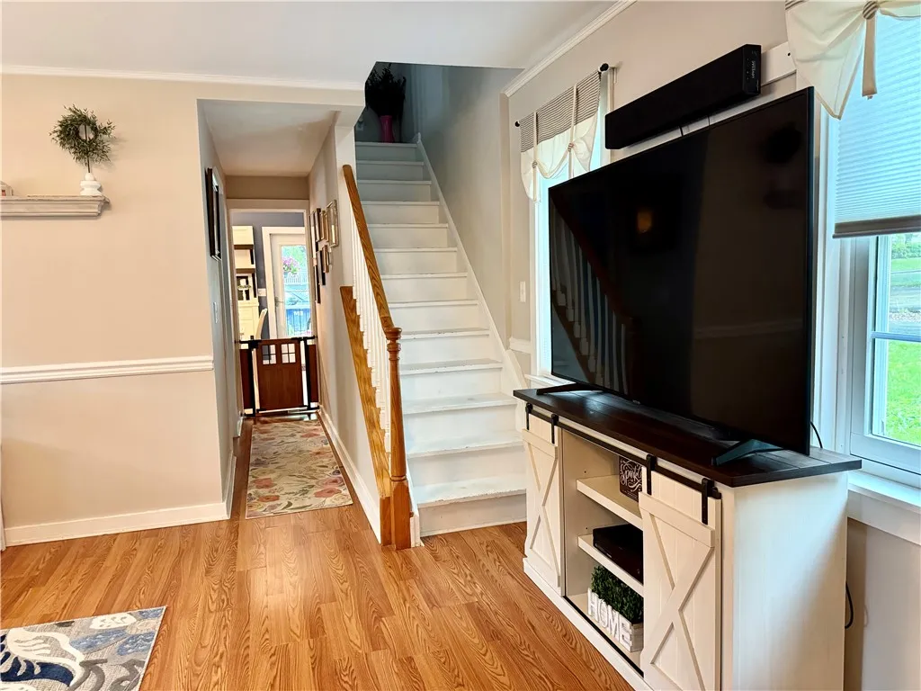 63 Wood Street, Canandaigua-city, New York 14424, Canandaigua City, New York 14424, 3 Bedrooms Bedrooms, 6 Rooms Rooms,2 BathroomsBathrooms,Residential,Closed,63 Wood Street, Canandaigua-city, New York 14424,R1608478