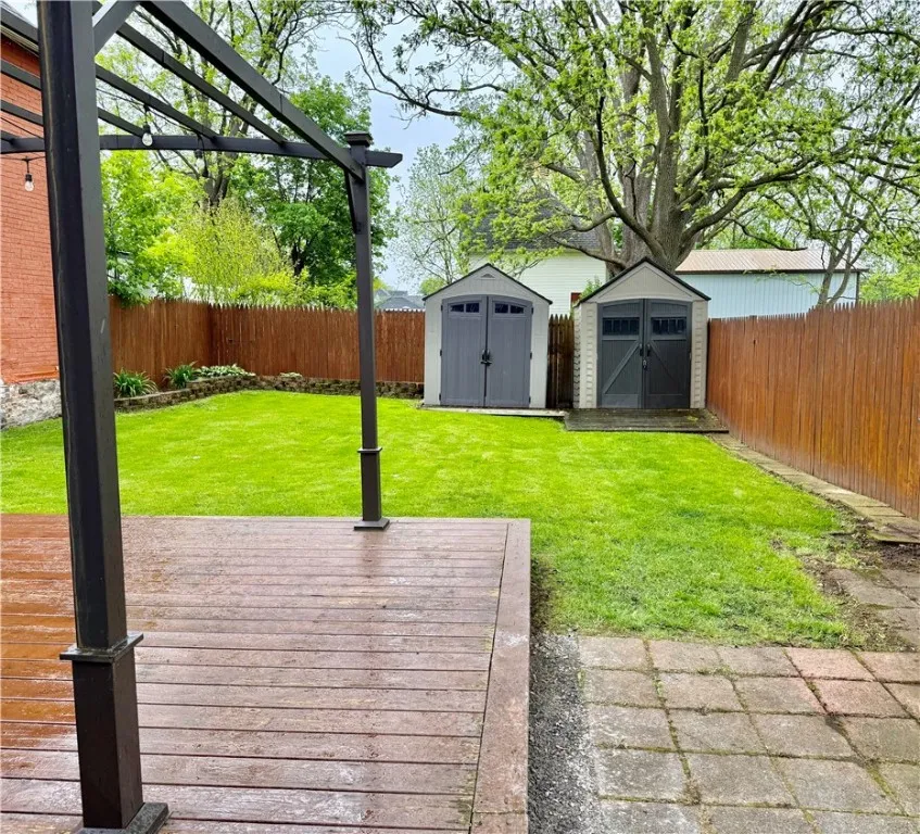 63 Wood Street, Canandaigua-city, New York 14424, Canandaigua City, New York 14424, 3 Bedrooms Bedrooms, 6 Rooms Rooms,2 BathroomsBathrooms,Residential,Closed,63 Wood Street, Canandaigua-city, New York 14424,R1608478