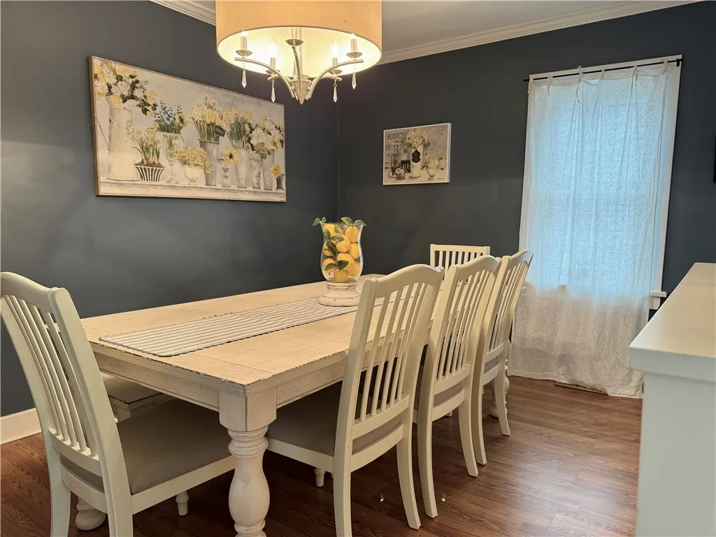63 Wood Street, Canandaigua-city, New York 14424, Canandaigua City, New York 14424, 3 Bedrooms Bedrooms, 6 Rooms Rooms,2 BathroomsBathrooms,Residential,Closed,63 Wood Street, Canandaigua-city, New York 14424,R1608478