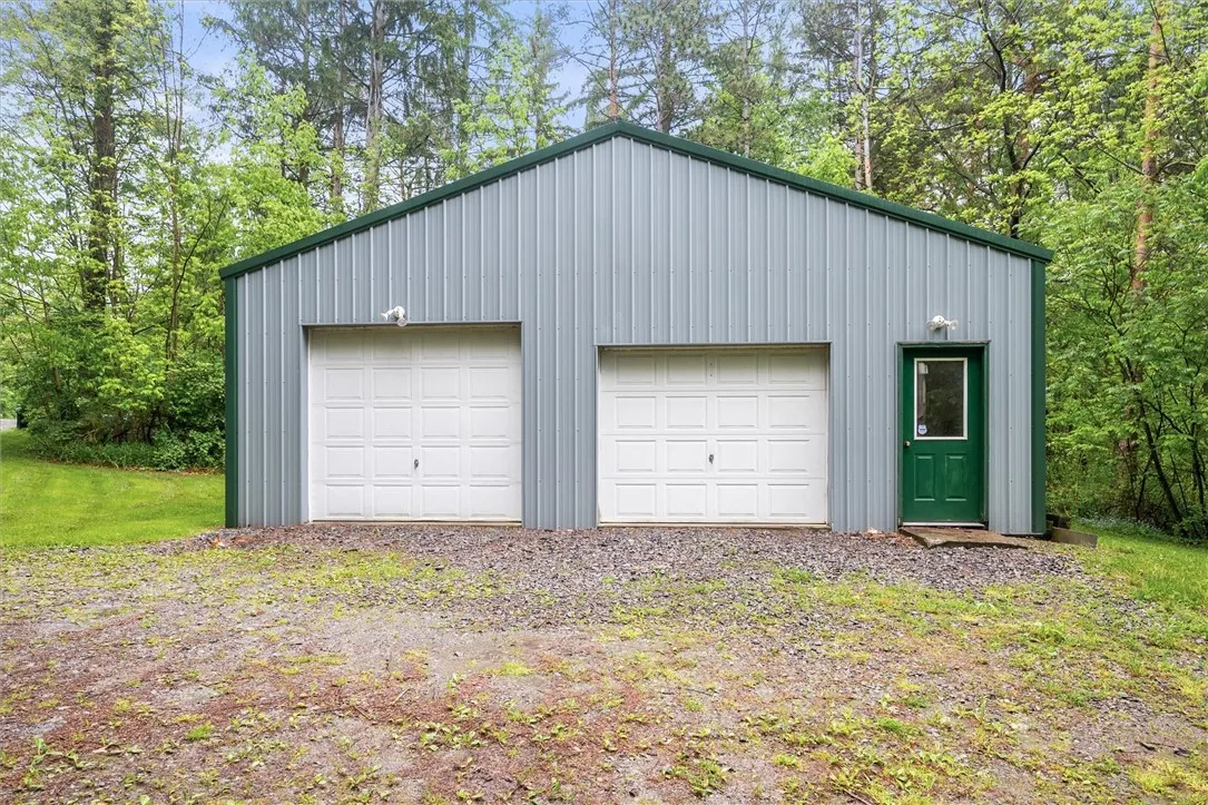 4901 Blank Rd, Livonia, New York 14466, Livonia, New York 14466, 3 Bedrooms Bedrooms, 8 Rooms Rooms,3 BathroomsBathrooms,Residential,Closed,4901 Blank Rd, Livonia, New York 14466,R1610413
