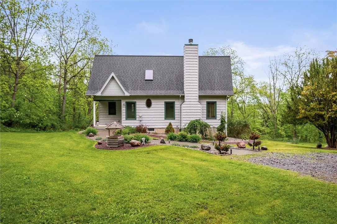 4901 Blank Rd, Livonia, New York 14466, Livonia, New York 14466, 3 Bedrooms Bedrooms, 8 Rooms Rooms,3 BathroomsBathrooms,Residential,Closed,4901 Blank Rd, Livonia, New York 14466,R1610413