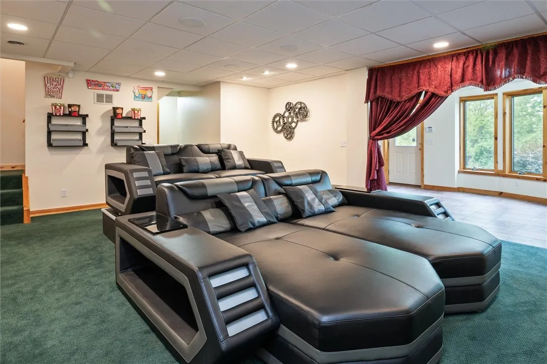 4901 Blank Rd, Livonia, New York 14466, Livonia, New York 14466, 3 Bedrooms Bedrooms, 8 Rooms Rooms,3 BathroomsBathrooms,Residential,Closed,4901 Blank Rd, Livonia, New York 14466,R1610413