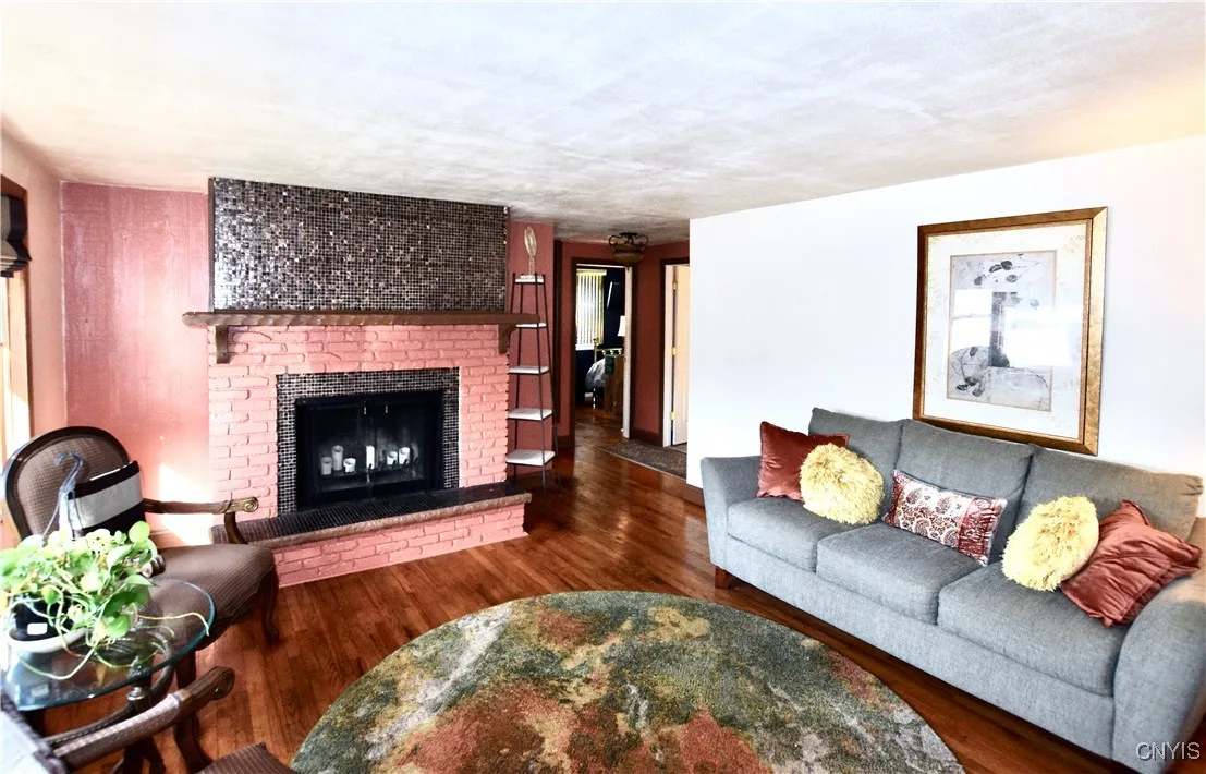 133 East Chaffee Avenue, Syracuse, New York 13207, Syracuse, New York 13207, 3 Bedrooms Bedrooms, 6 Rooms Rooms,1 BathroomBathrooms,Residential,Closed,133 East Chaffee Avenue, Syracuse, New York 13207,S1610712