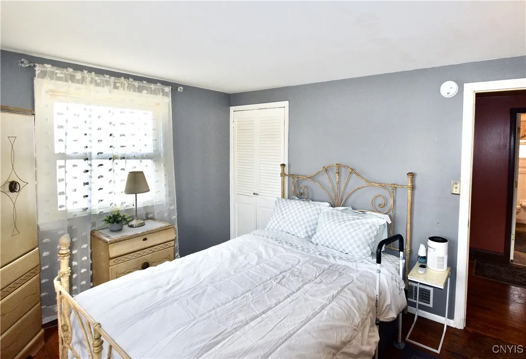 133 East Chaffee Avenue, Syracuse, New York 13207, Syracuse, New York 13207, 3 Bedrooms Bedrooms, 6 Rooms Rooms,1 BathroomBathrooms,Residential,Closed,133 East Chaffee Avenue, Syracuse, New York 13207,S1610712