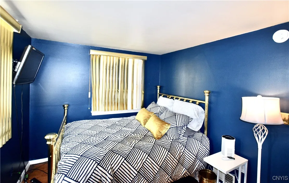133 East Chaffee Avenue, Syracuse, New York 13207, Syracuse, New York 13207, 3 Bedrooms Bedrooms, 6 Rooms Rooms,1 BathroomBathrooms,Residential,Closed,133 East Chaffee Avenue, Syracuse, New York 13207,S1610712