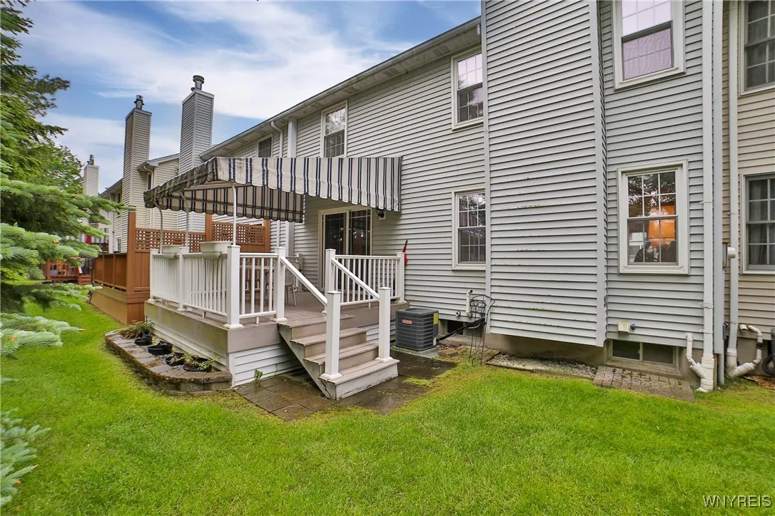 12 North Hill Drive, West Seneca, New York 14224, West Seneca, New York 14224, 3 Bedrooms Bedrooms, 10 Rooms Rooms,1 BathroomBathrooms,Residential,Closed,12 North Hill Drive, West Seneca, New York 14224,0,B1610579