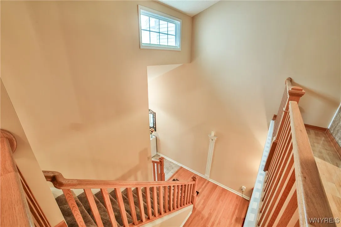 12 North Hill Drive, West Seneca, New York 14224, West Seneca, New York 14224, 3 Bedrooms Bedrooms, 10 Rooms Rooms,1 BathroomBathrooms,Residential,Closed,12 North Hill Drive, West Seneca, New York 14224,0,B1610579