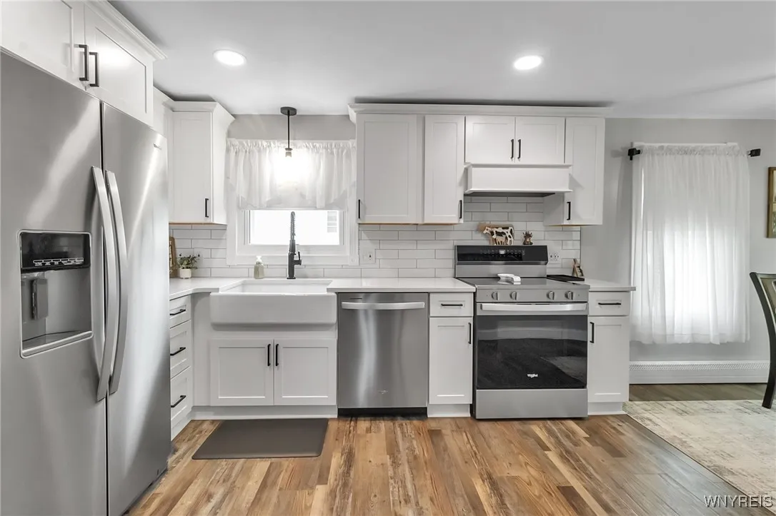 255 Main Street, West Seneca, New York 14224, West Seneca, New York 14224, 5 Bedrooms Bedrooms, ,3 BathroomsBathrooms,Residential,Closed,255 Main Street, West Seneca, New York 14224,B1610667