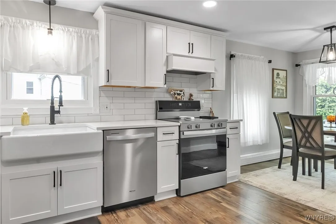 255 Main Street, West Seneca, New York 14224, West Seneca, New York 14224, 5 Bedrooms Bedrooms, ,3 BathroomsBathrooms,Residential,Closed,255 Main Street, West Seneca, New York 14224,B1610667