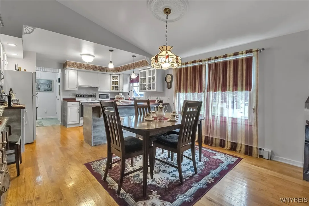 255 Main Street, West Seneca, New York 14224, West Seneca, New York 14224, 5 Bedrooms Bedrooms, ,3 BathroomsBathrooms,Residential,Closed,255 Main Street, West Seneca, New York 14224,B1610667