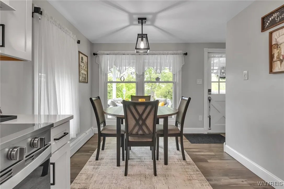 255 Main Street, West Seneca, New York 14224, West Seneca, New York 14224, 5 Bedrooms Bedrooms, ,3 BathroomsBathrooms,Residential,Closed,255 Main Street, West Seneca, New York 14224,B1610667