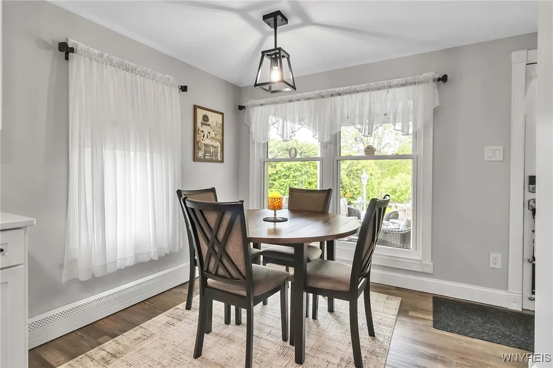 255 Main Street, West Seneca, New York 14224, West Seneca, New York 14224, 5 Bedrooms Bedrooms, ,3 BathroomsBathrooms,Residential,Closed,255 Main Street, West Seneca, New York 14224,B1610667