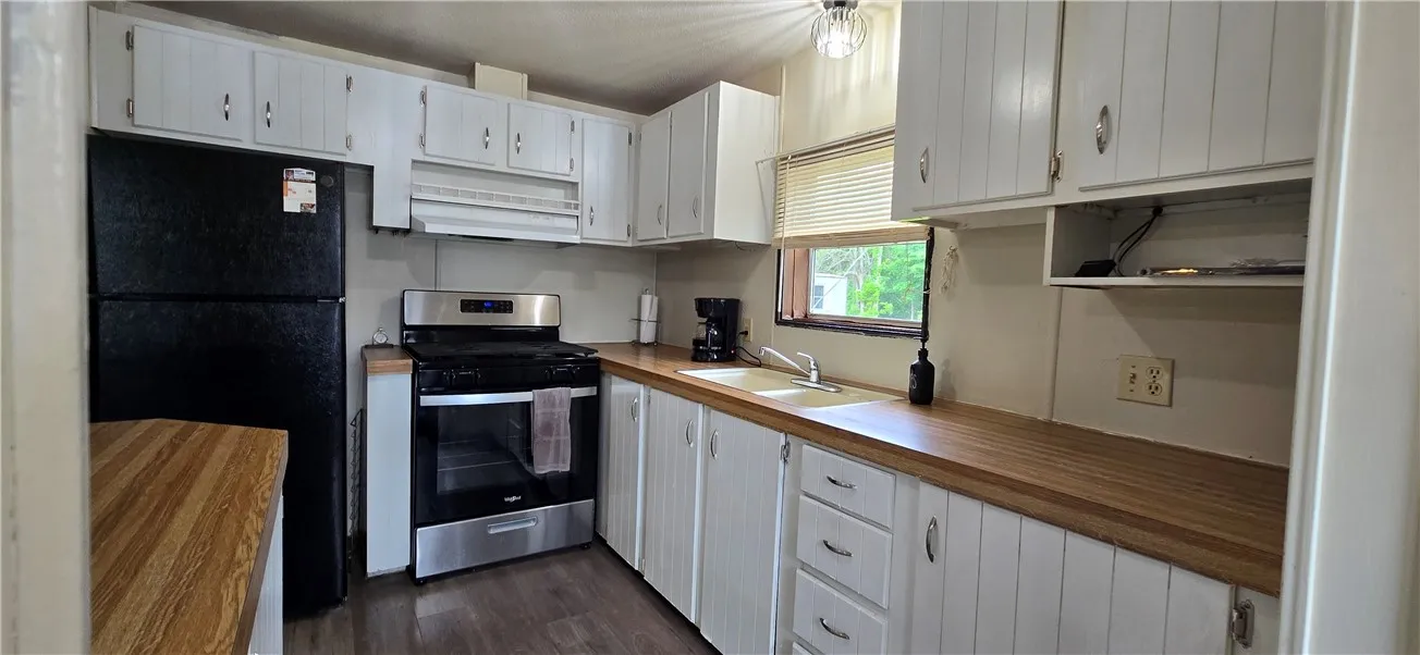 34 Pease Road, Parma, New York 14559, Parma, New York 14559, 3 Bedrooms Bedrooms, 5 Rooms Rooms,2 BathroomsBathrooms,Residential,Closed,34 Pease Road, Parma, New York 14559,R1610215