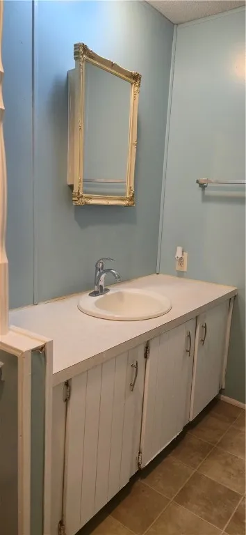 34 Pease Road, Parma, New York 14559, Parma, New York 14559, 3 Bedrooms Bedrooms, 5 Rooms Rooms,2 BathroomsBathrooms,Residential,Closed,34 Pease Road, Parma, New York 14559,R1610215